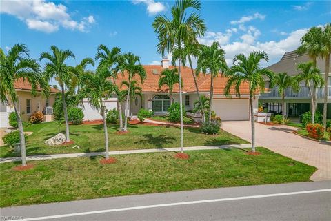 A home in MARCO ISLAND