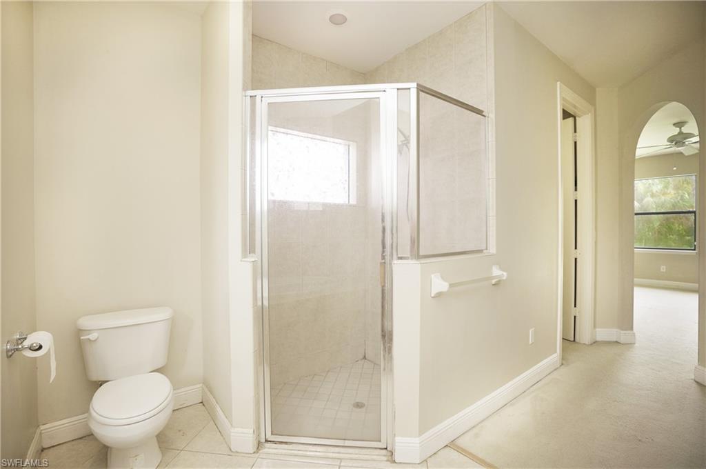 GOLDEN GATE PROF BLDG - Residential