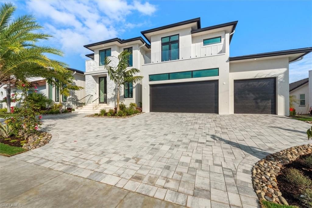 MARCO BEACH - Residential