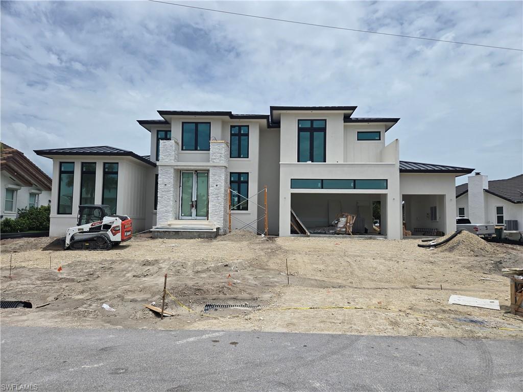 MARCO BEACH - Residential