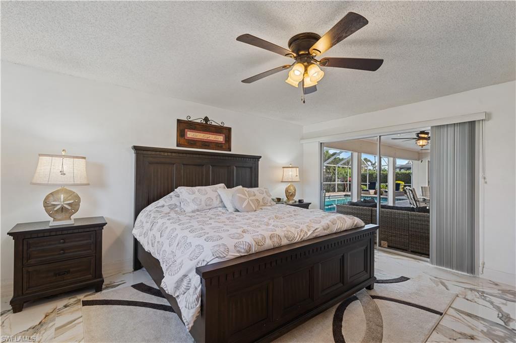 TOWN AND RIVER - Residential