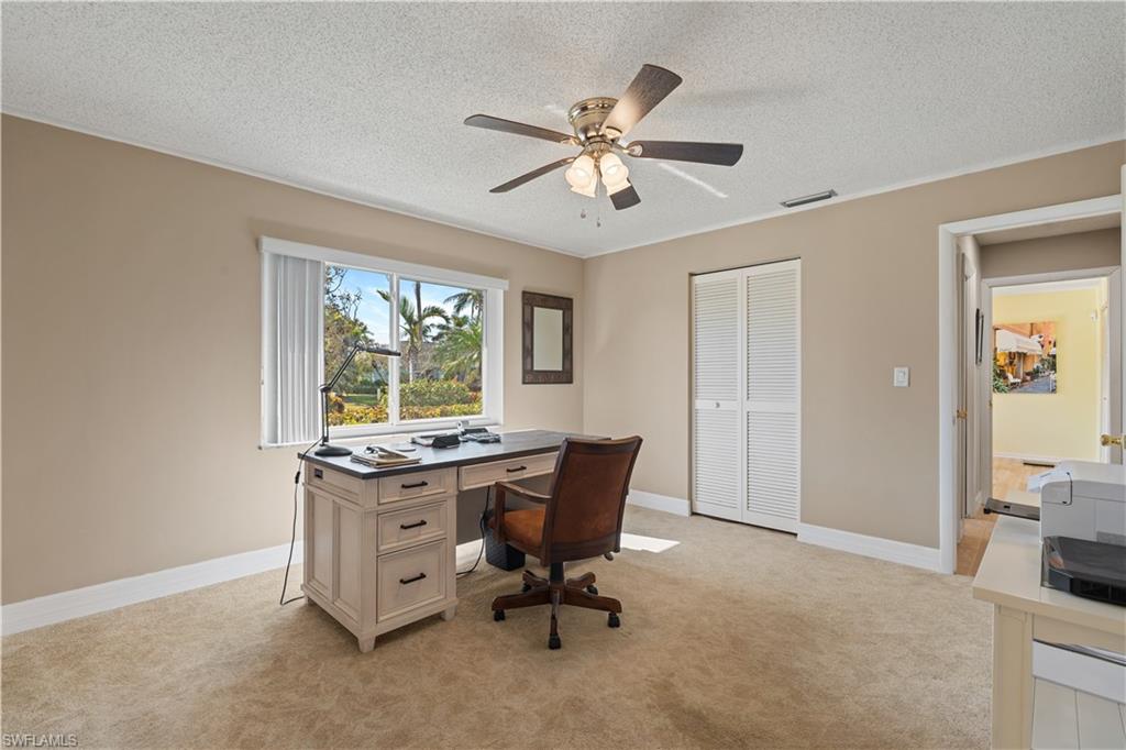 TOWN AND RIVER - Residential