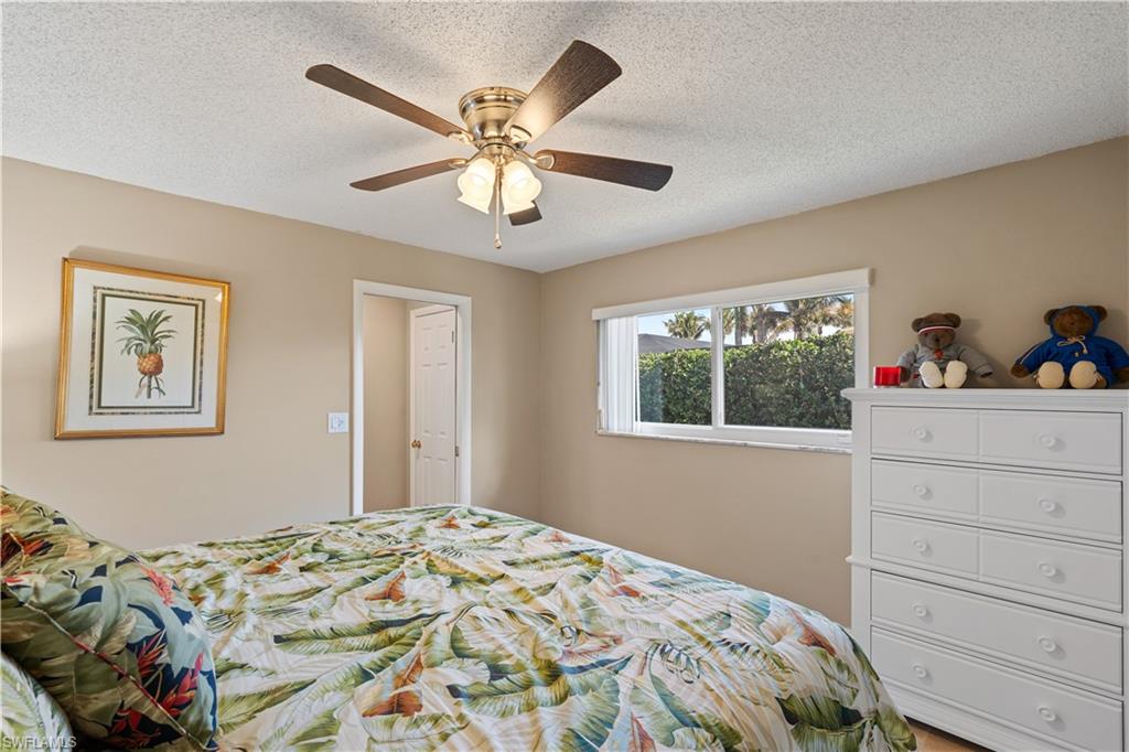 TOWN AND RIVER - Residential