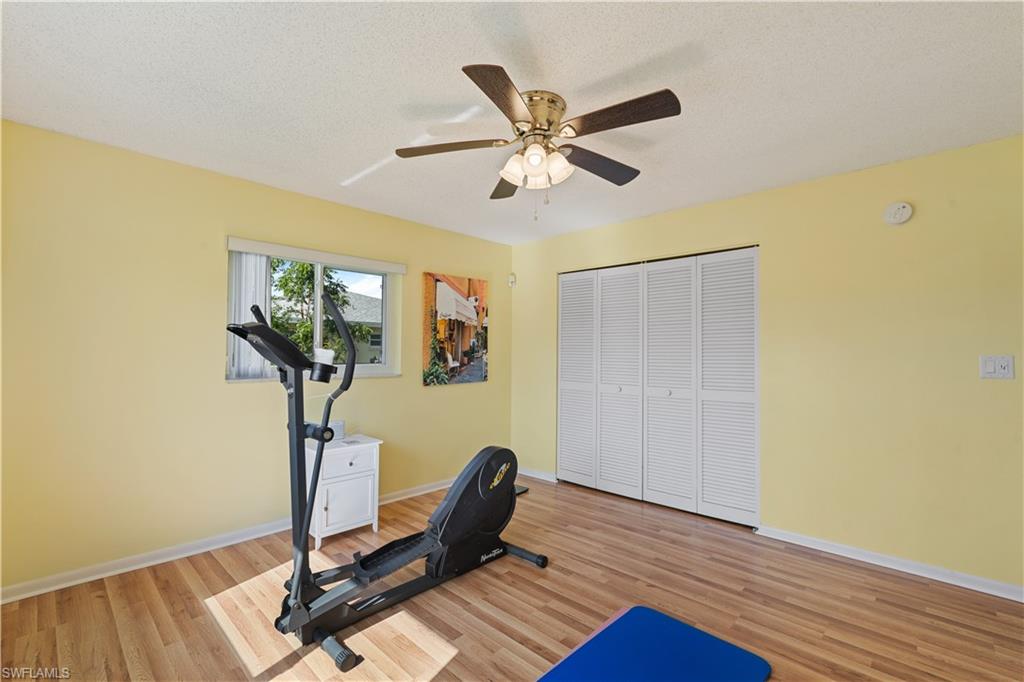 TOWN AND RIVER - Residential