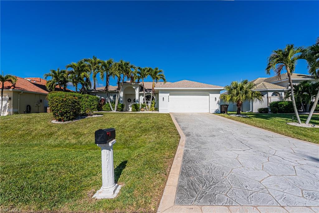 CAPE CORAL - Residential
