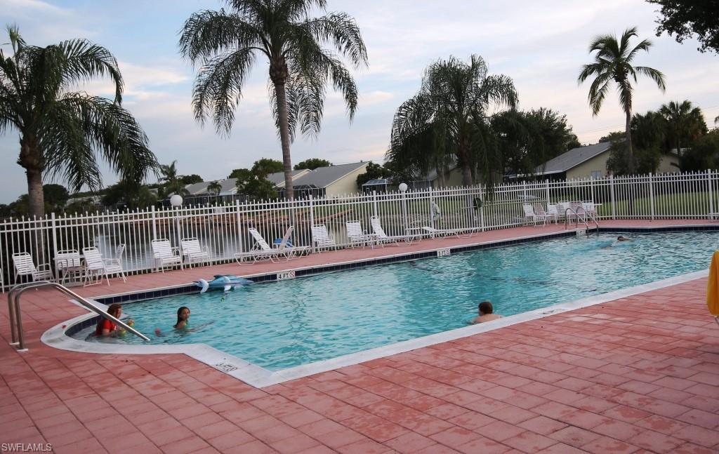 CROWN POINTE SHORES - Residential Lease