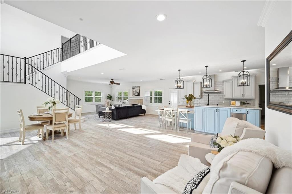 PARK SHORE - Residential