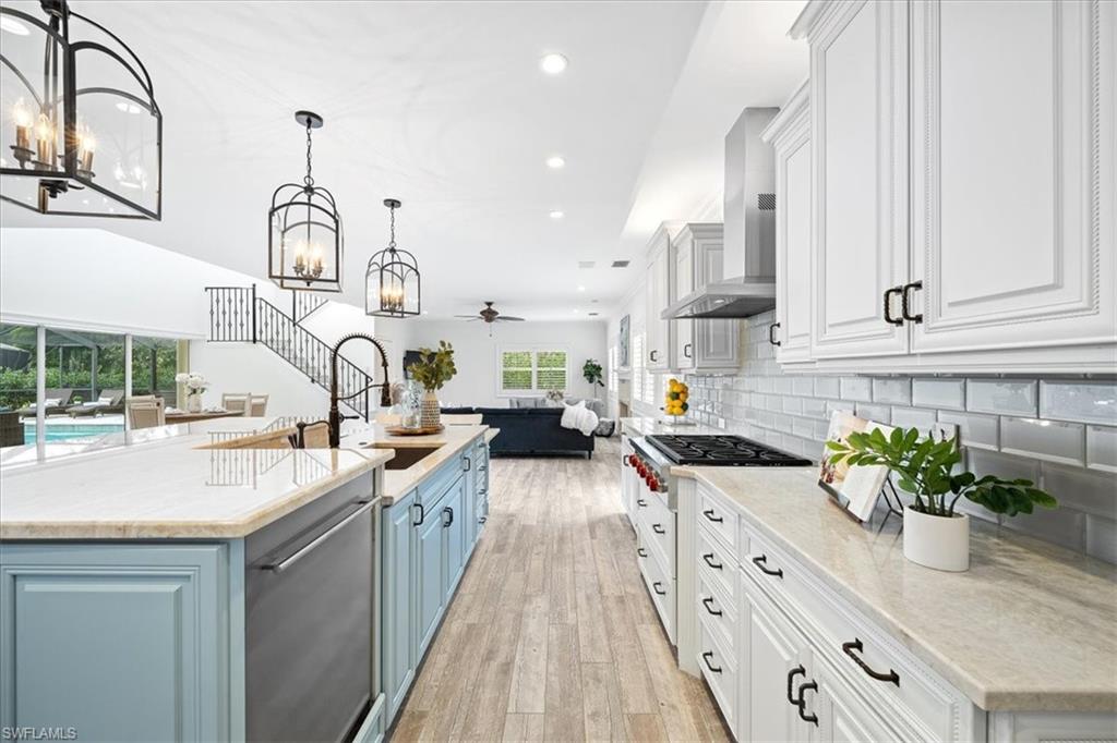 PARK SHORE - Residential