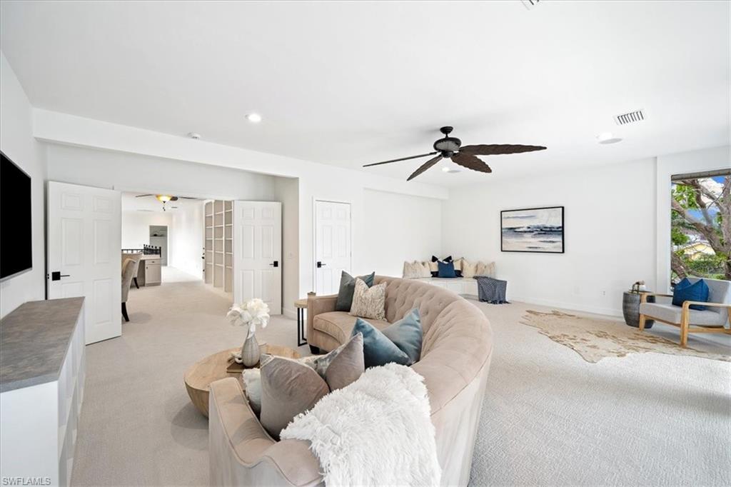 PARK SHORE - Residential