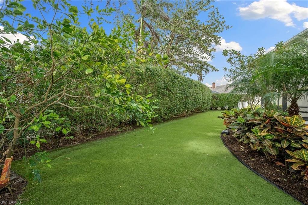 PARK SHORE - Residential