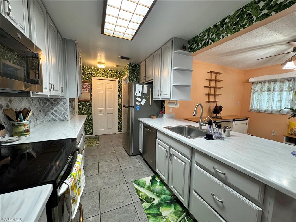 JADE ESTATES UNRECORDED - Residential