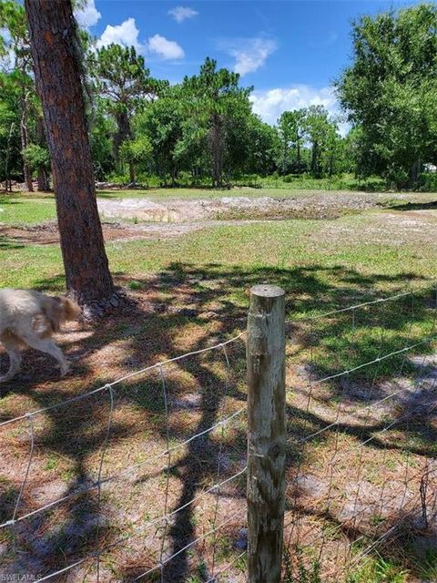 A home in SEBRING