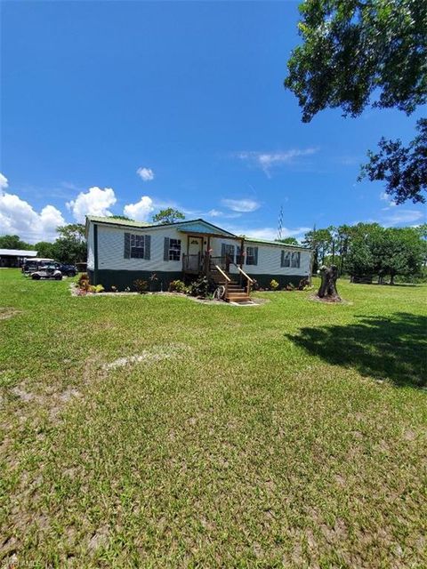 A home in SEBRING