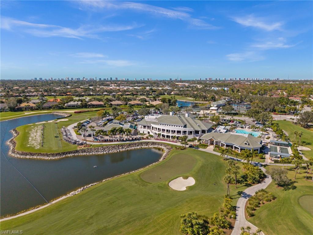 LANCASTER SQUARE - Residential