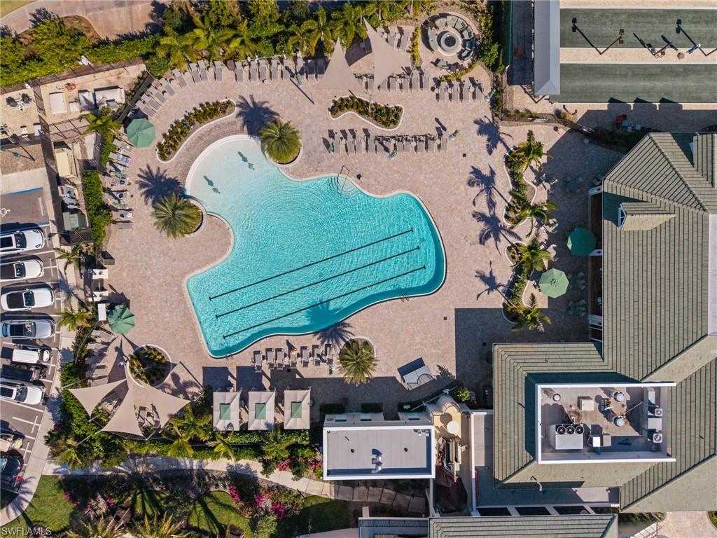 LANCASTER SQUARE - Residential