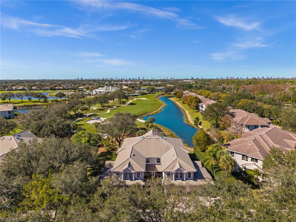 LANCASTER SQUARE - Residential