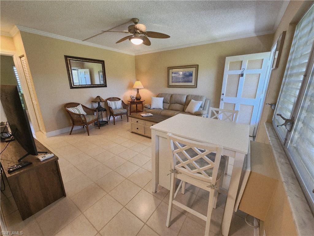 AQUARIUS APTS OF MARCO ISLAND - Residential Lease