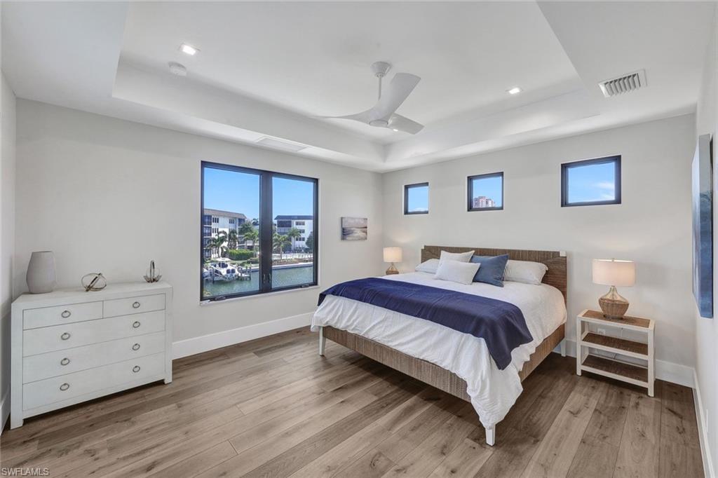 MARCO BEACH - Residential