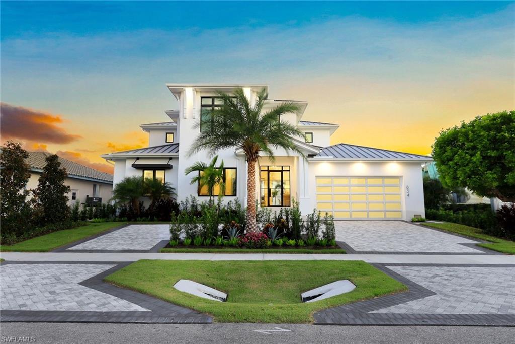 MARCO BEACH - Residential