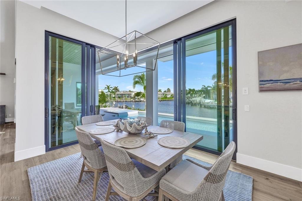 MARCO BEACH - Residential