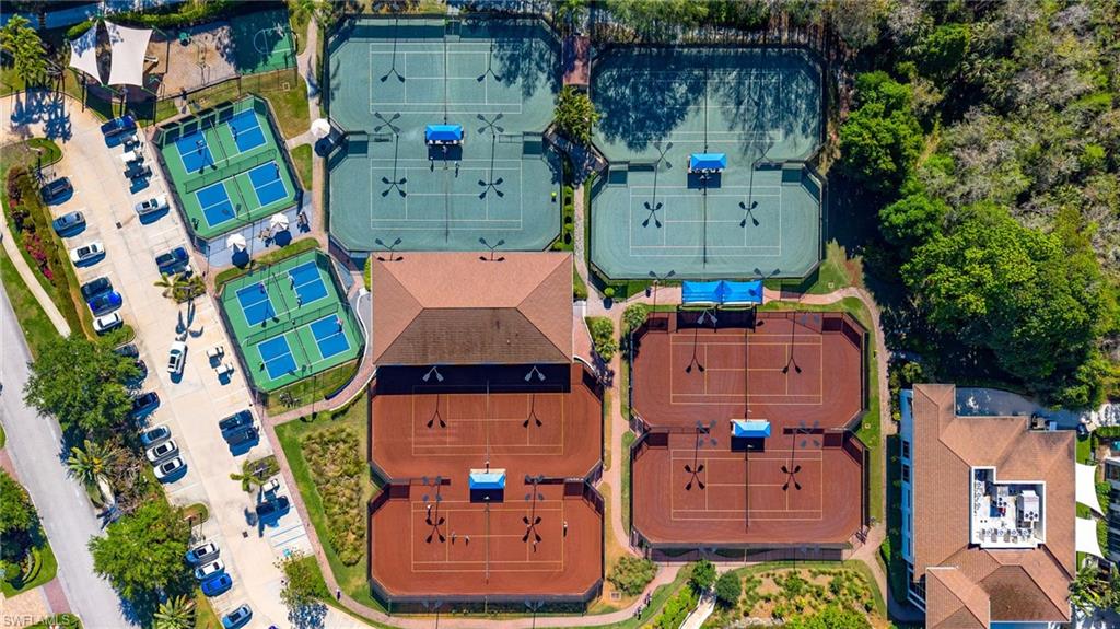 QUAIL WEST - Residential