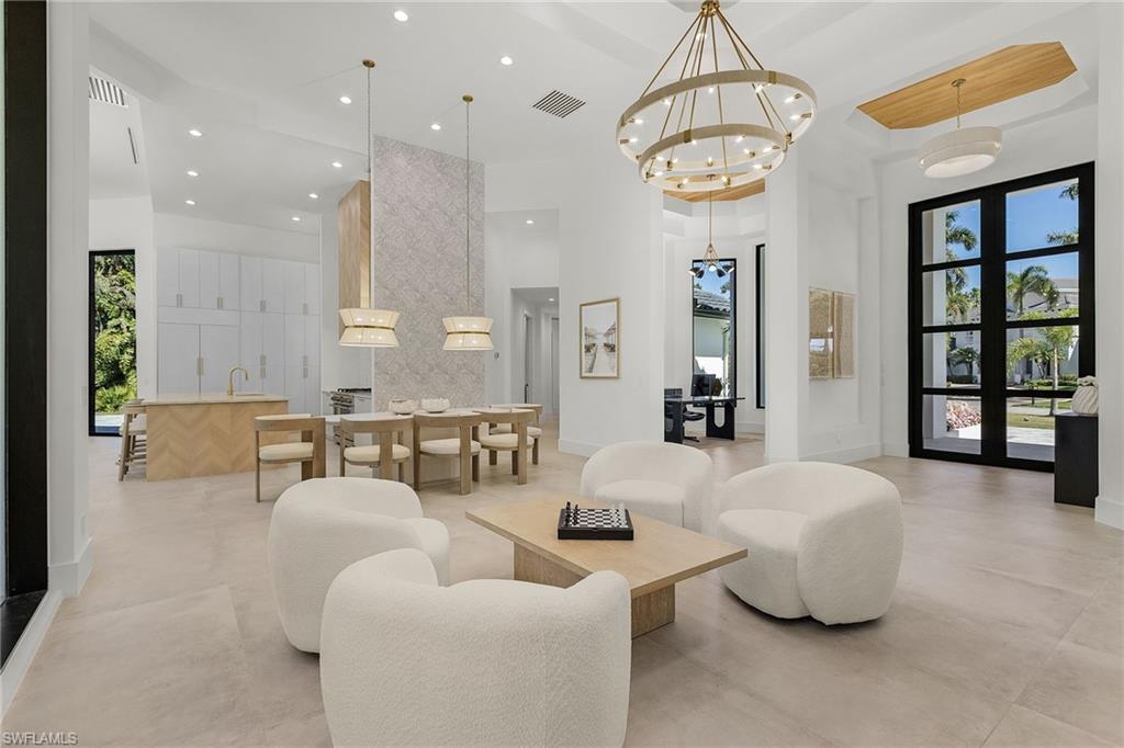 QUAIL WEST - Residential