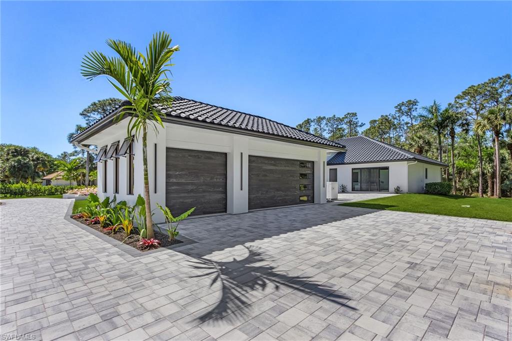 QUAIL WEST - Residential