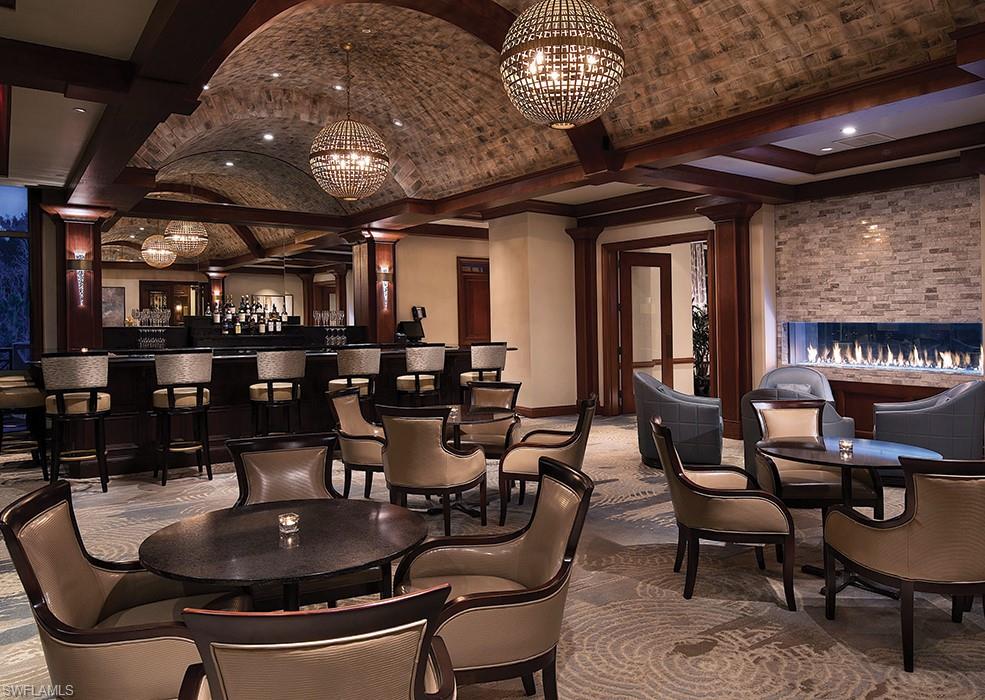 QUAIL WEST - Residential