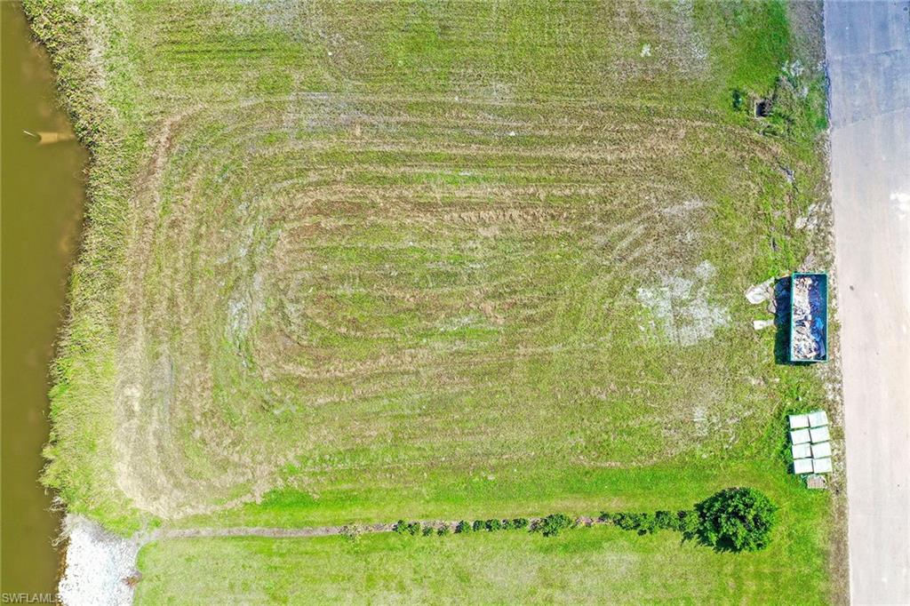 ROYAL PALM GOLF ESTATES - Land