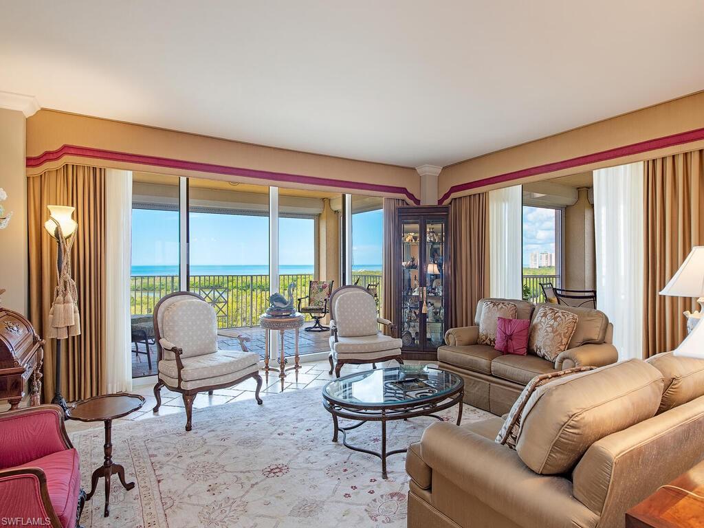 CAP FERRAT - Residential