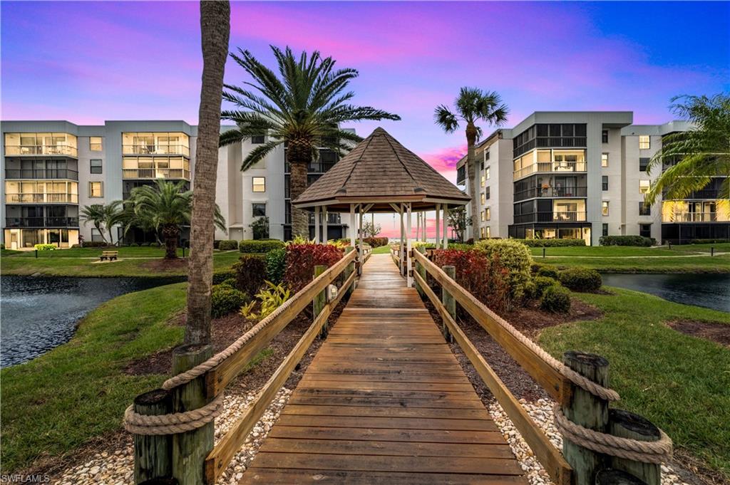 SCHOONER BAY - Residential