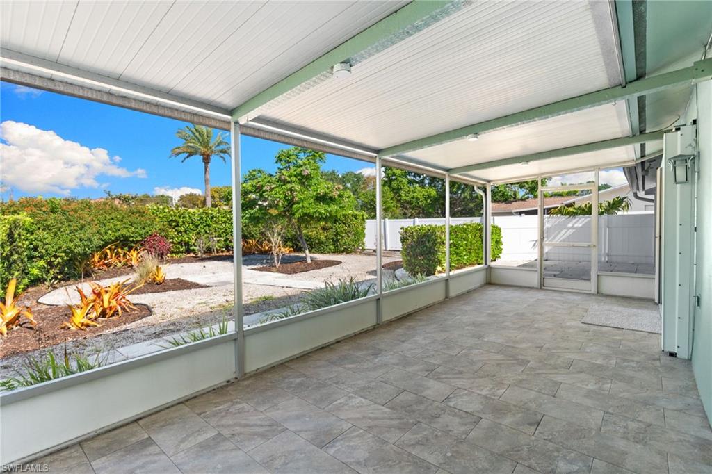 WESTLAKE - Residential