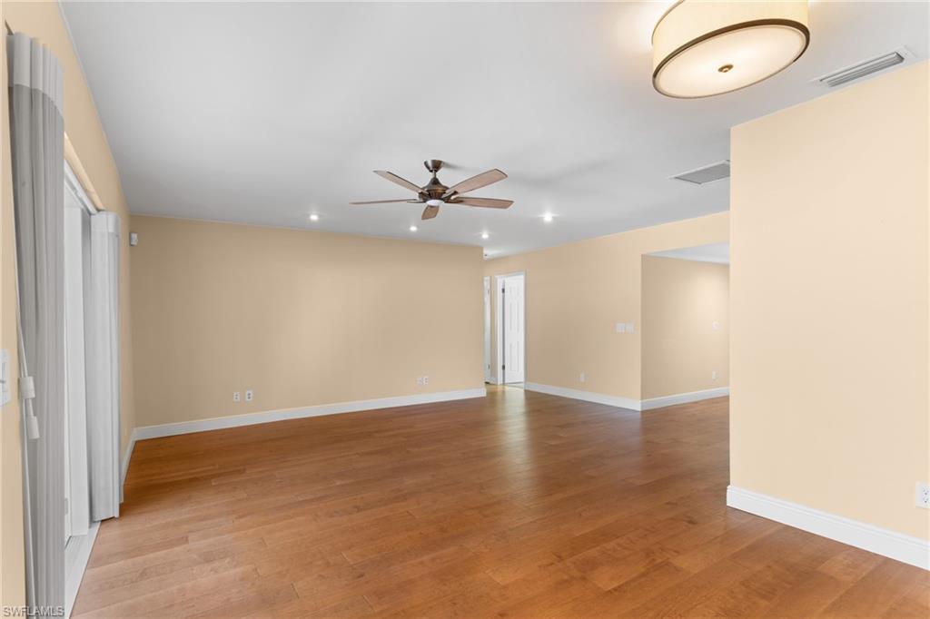 WESTLAKE - Residential