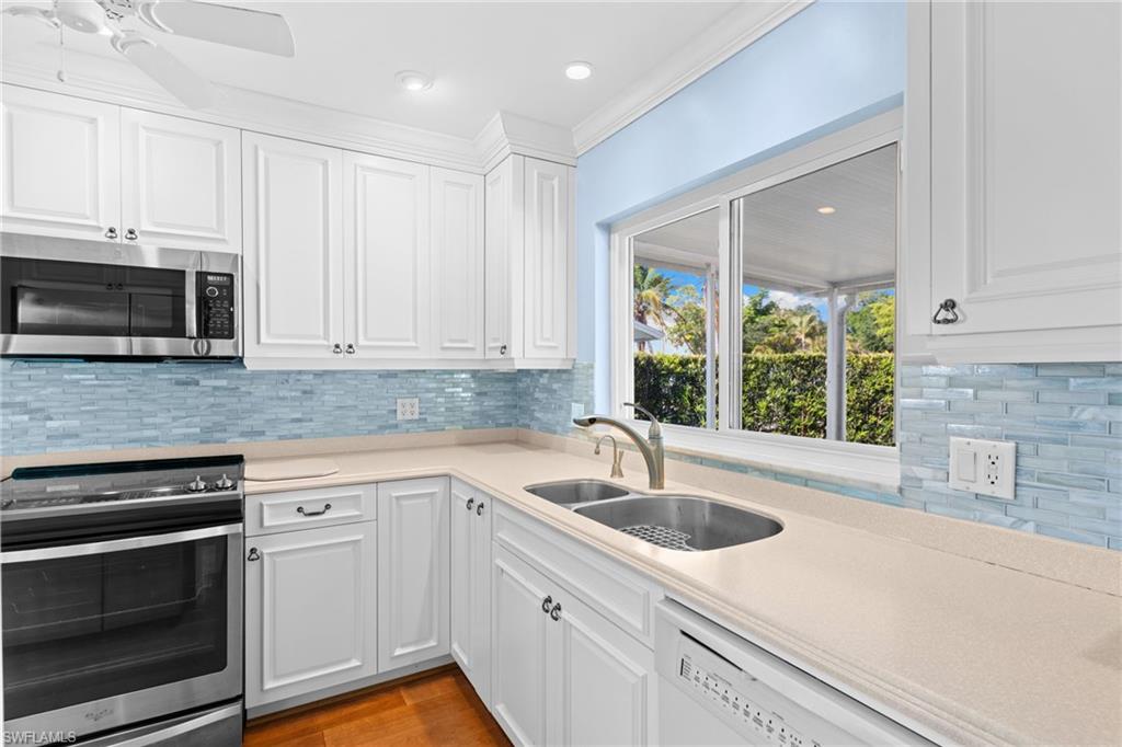 WESTLAKE - Residential