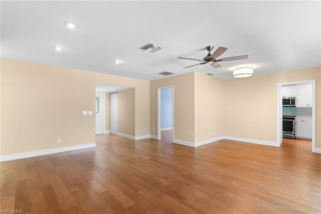 WESTLAKE - Residential