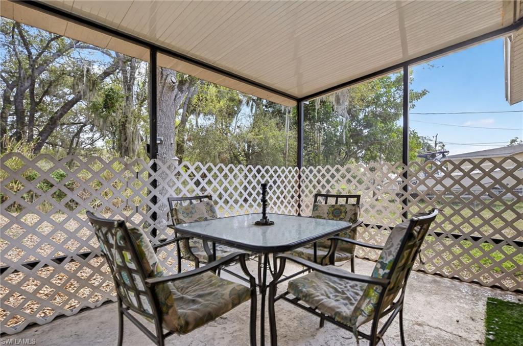 RIVERBEND - Residential