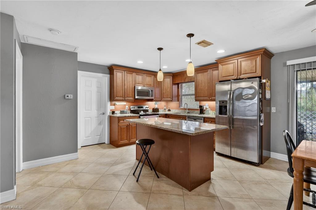 RIVERBEND - Residential