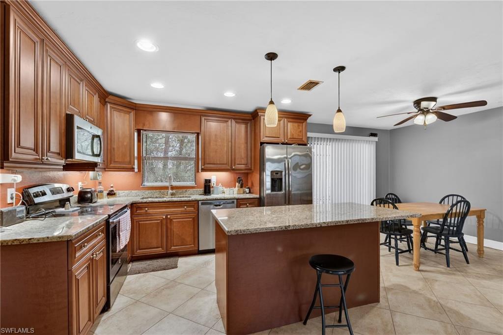 RIVERBEND - Residential