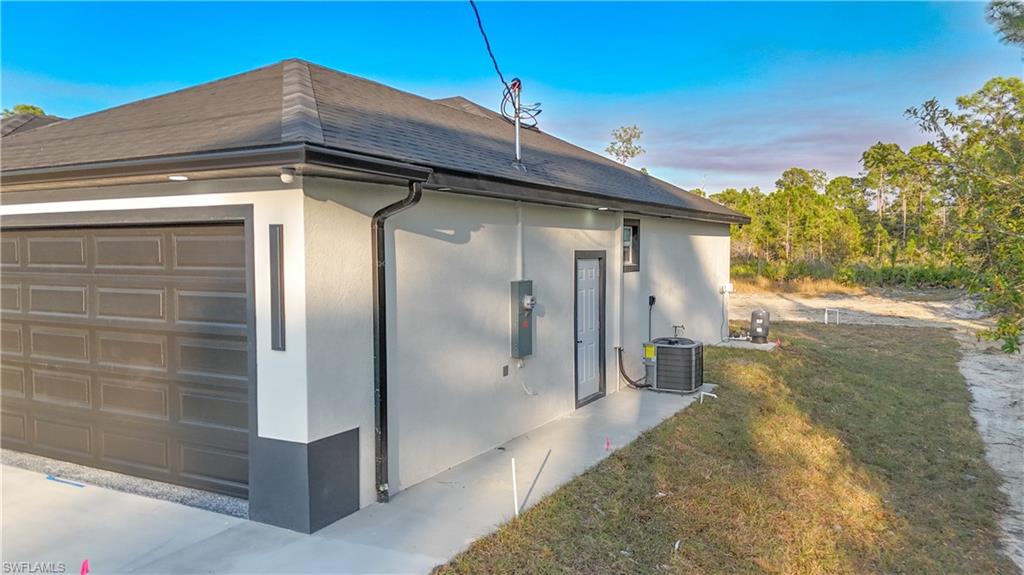 LEHIGH ACRES - Residential