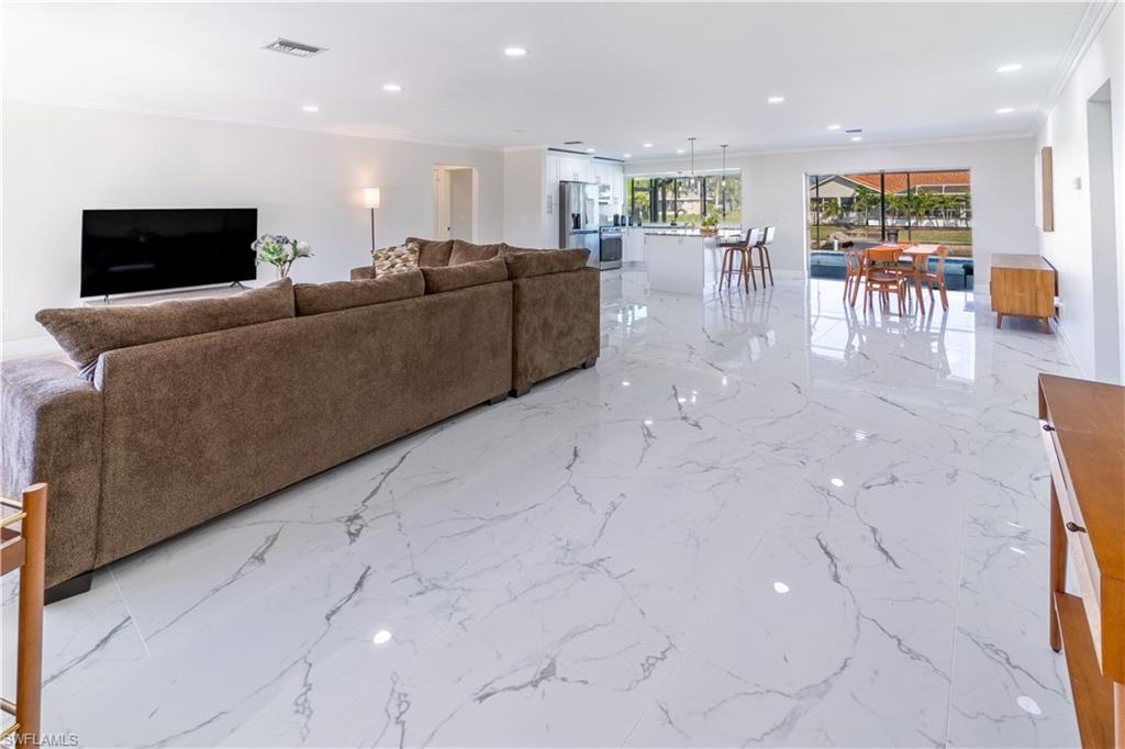 CAPE CORAL - Residential Lease