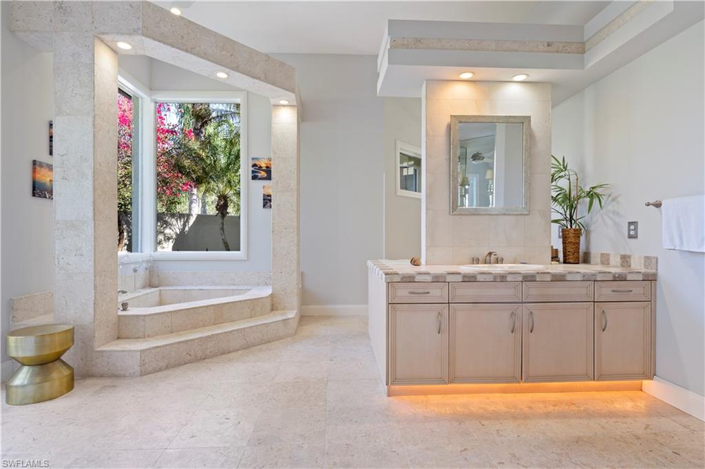 BAY CREEK - Residential