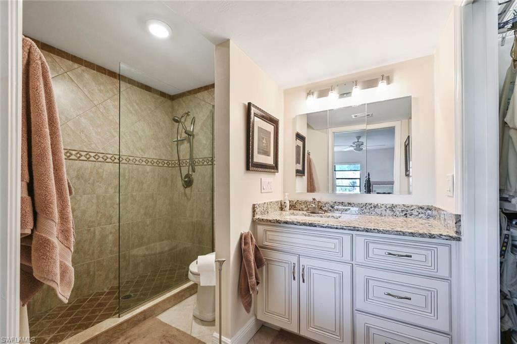 FOREST LAKES - Residential