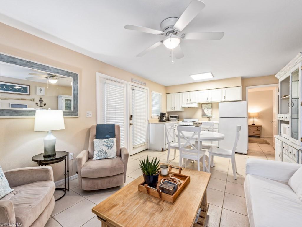 FIFTH AVENUE BEACH CLUB - Residential