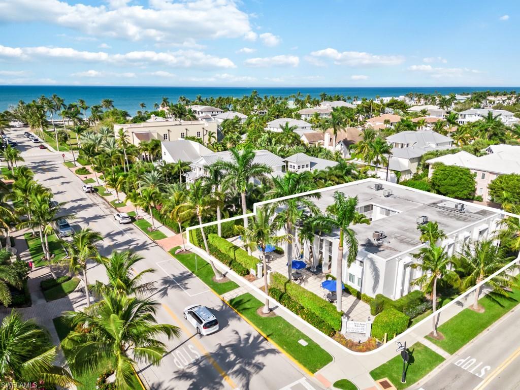 FIFTH AVENUE BEACH CLUB - Residential