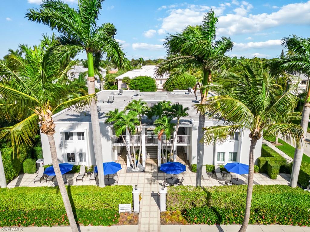 FIFTH AVENUE BEACH CLUB - Residential