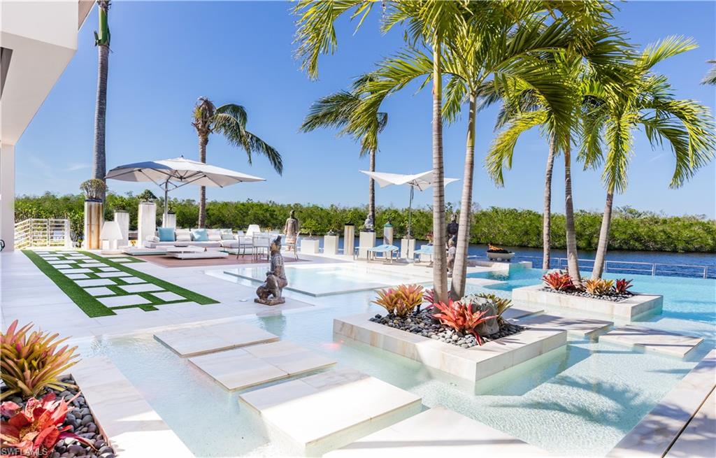 DEEP LAGOON ESTATES - Residential