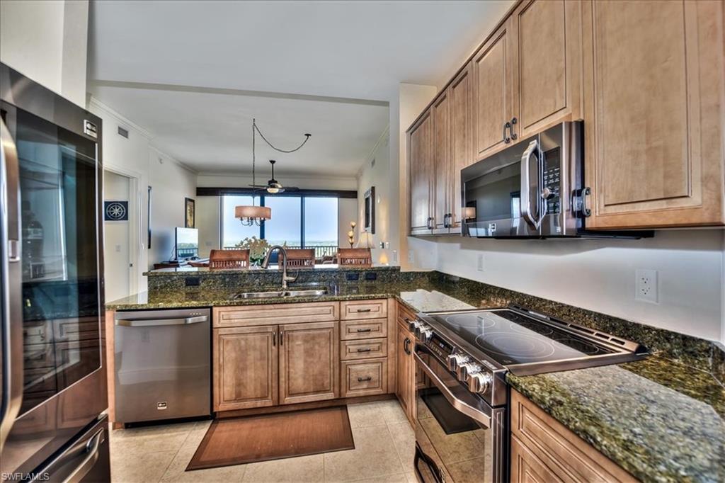 CAPE HARBOUR - Residential