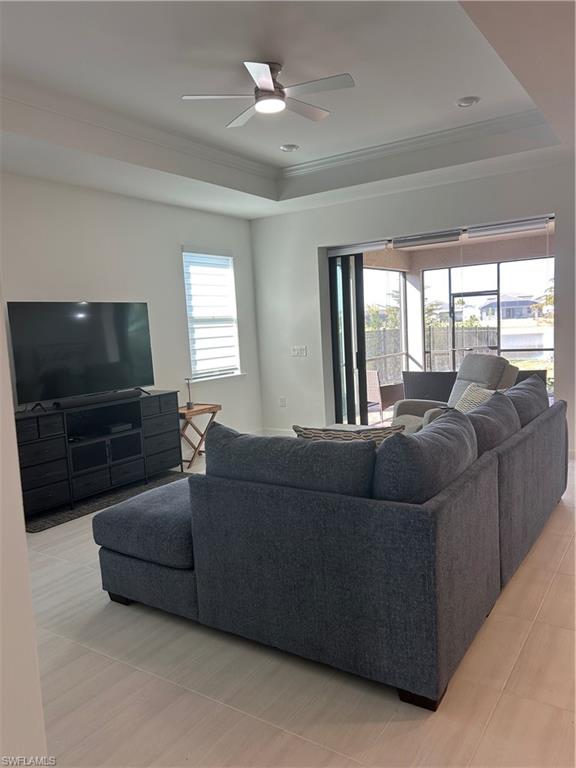 HAMPTON LAKES - Residential