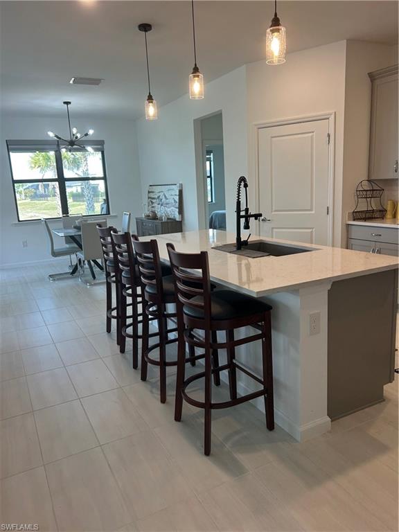 HAMPTON LAKES - Residential