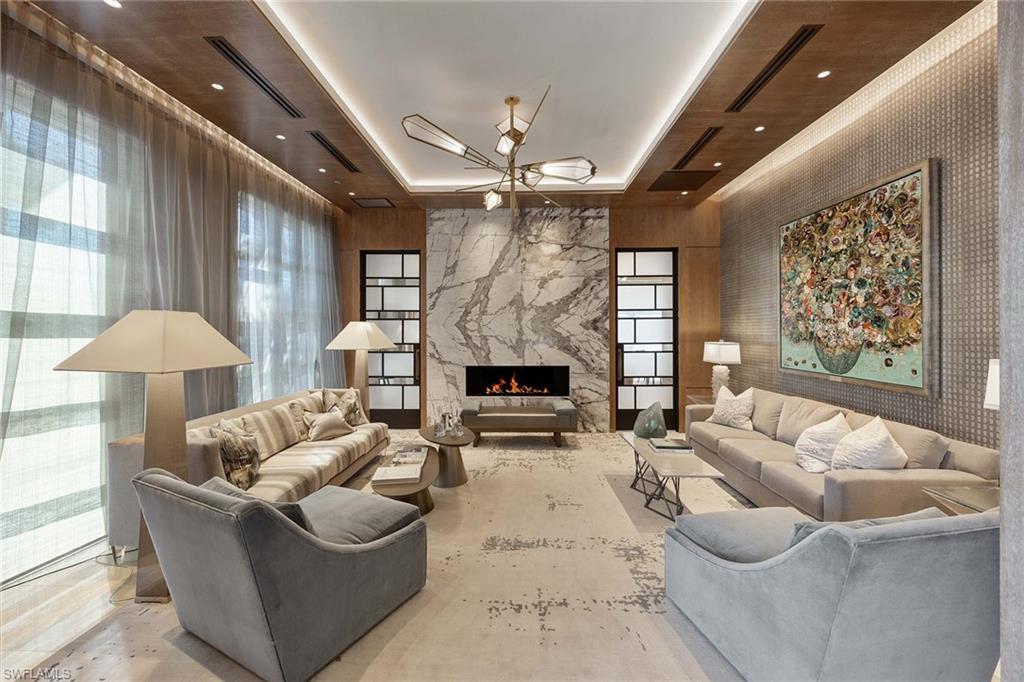 MYSTIQUE - Residential